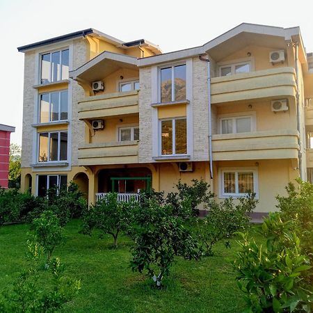 Apartments Old Olive Bar Exteriér fotografie